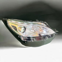 Load image into Gallery viewer, Frontscheinwerfer Peugeot 2008 90106471 9815403080 Rechts Scheinwerfer Headlight