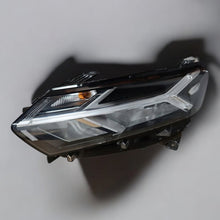 Load image into Gallery viewer, Frontscheinwerfer Dacia Sandero III Logan Jogger 260607161R LED Links Headlight