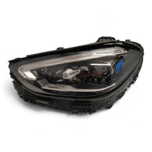Laden Sie das Bild in den Galerie-Viewer, Frontscheinwerfer Mercedes-Benz W206 A2069062903 Links Scheinwerfer Headlight SCH2904869147pc