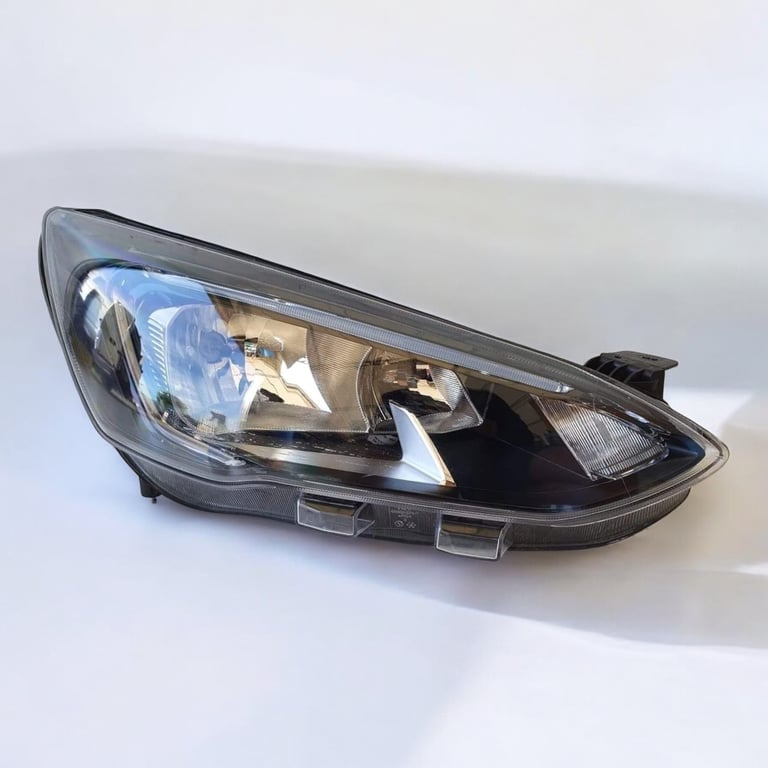 Frontscheinwerfer Ford Focus JX7B-13W029-CE Rechts Scheinwerfer Headlight