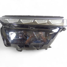 Laden Sie das Bild in den Galerie-Viewer, Frontscheinwerfer Skoda Kamiq 658941016F LED Rechts Scheinwerfer Headlight SCH5541424129ys