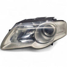 Load image into Gallery viewer, Frontscheinwerfer VW Passat 3C0941005Q Ein Stück (Rechts oder Links) Headlight SCH4890861027bx