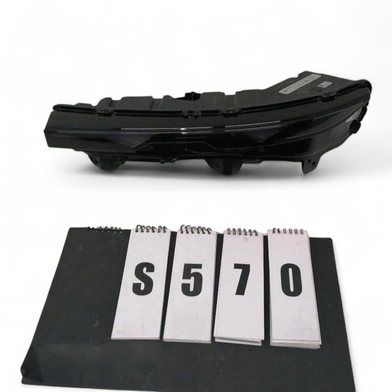 Frontscheinwerfer BMW 9880471 LED Links Scheinwerfer Headlight SCH3228846061ln