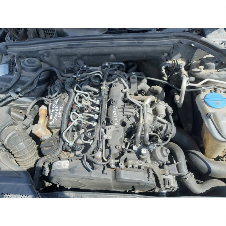 Motor Audi A4 B8 CAGC 2.0 TDI 120PS 88kW 2010 Diesel Engine Unkomplett
