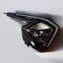 Laden Sie das Bild in den Galerie-Viewer, Frontscheinwerfer Kia Sportage V 92102R2000 LED Rechts Scheinwerfer Headlight