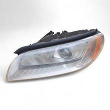 Laden Sie das Bild in den Galerie-Viewer, Frontscheinwerfer Volvo Xc70 31214347 39217212 Xenon Links Headlight