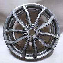 Laden Sie das Bild in den Galerie-Viewer, 1x Alufelge 18 Zoll 6.5" 5x112 41ET Glanz Grau BMW X1 F48 Rim Wheel FEL1686923929uh