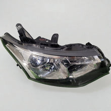 Laden Sie das Bild in den Galerie-Viewer, Frontscheinwerfer Mitsubishi Outlander III 4B45X8301C198 Rechts Headlight