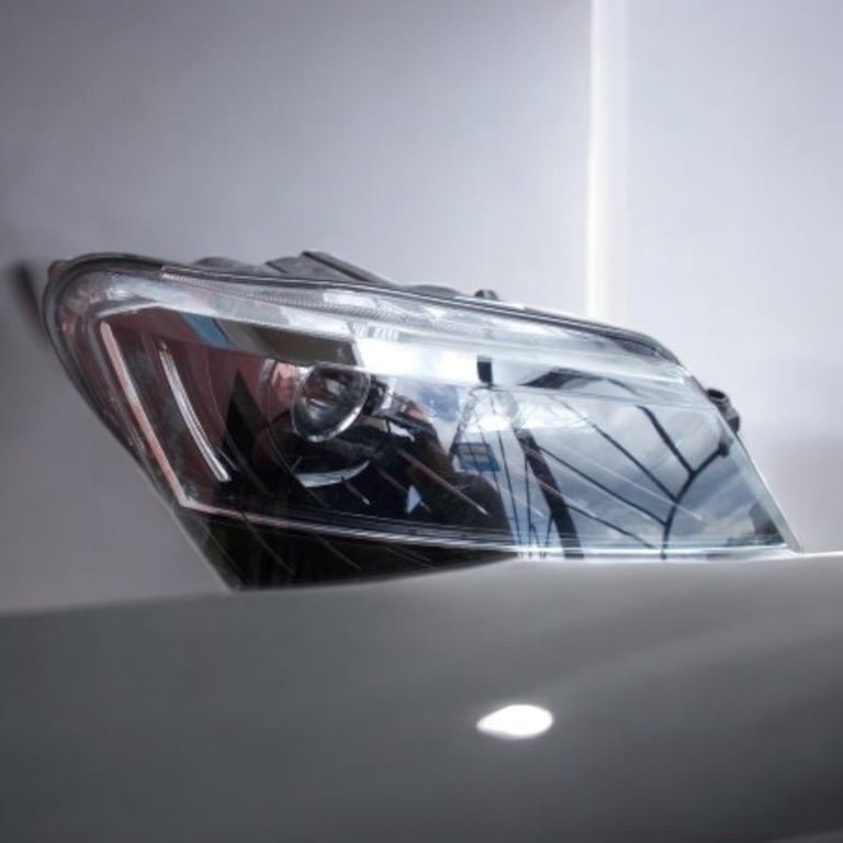 Frontscheinwerfer Skoda Superb III 3V1941016B Xenon Rechts Headlight SCH2275166725iw