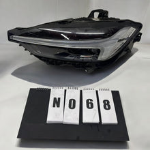Load image into Gallery viewer, Frontscheinwerfer Volvo Xc60 II 32337382 Links Scheinwerfer Headlight SCH2495005475vt