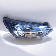 Laden Sie das Bild in den Galerie-Viewer, Frontscheinwerfer Ford Focus JX7B-13E014-CE LED Rechts Scheinwerfer Headlight