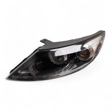 Laden Sie das Bild in den Galerie-Viewer, Frontscheinwerfer Kia Sportage 92101-3WXXX Links Scheinwerfer Headlight SCH1336189385ih