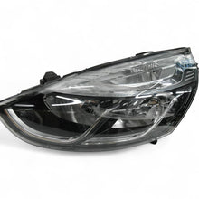 Laden Sie das Bild in den Galerie-Viewer, Frontscheinwerfer Renault Clio IV 260608367R Links Scheinwerfer Headlight SCH4822402637rd
