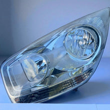 Laden Sie das Bild in den Galerie-Viewer, Frontscheinwerfer Kia Venga 1P92101000 Links Scheinwerfer Headlight