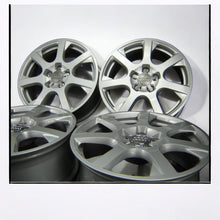 Laden Sie das Bild in den Galerie-Viewer, 4x Alufelge 17 Zoll 7.0" 5x112 37ET Glanz Silber 8R0601025E Audi A5 Q5 Rim Wheel FEL5485183530pf