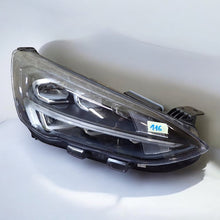 Laden Sie das Bild in den Galerie-Viewer, Frontscheinwerfer Ford Focus JX7B-13B626-AG Rechts Scheinwerfer Headlight