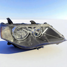 Laden Sie das Bild in den Galerie-Viewer, Frontscheinwerfer Mitsubishi Outlander P5589R Xenon Rechts Headlight