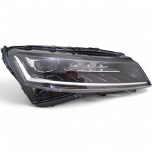 Laden Sie das Bild in den Galerie-Viewer, Frontscheinwerfer Skoda Superb III 3V1941016 LED Rechts Scheinwerfer Headlight