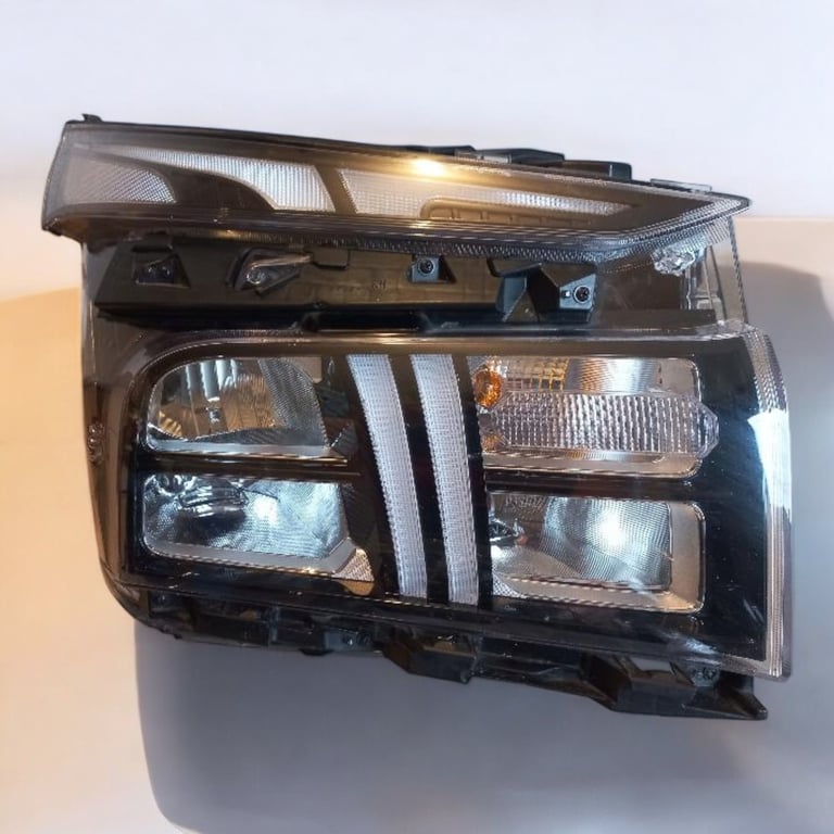 Frontscheinwerfer Hyundai Santa Fe 92102S1500 LED Rechts Scheinwerfer Headlight