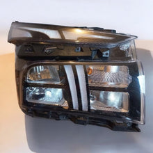 Laden Sie das Bild in den Galerie-Viewer, Frontscheinwerfer Hyundai Santa Fe 92102S1500 LED Rechts Scheinwerfer Headlight