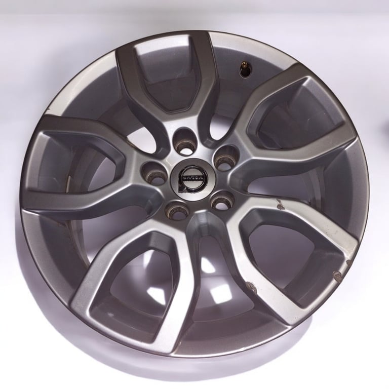 1x Alufelge 17 Zoll 7.0" 5x108 50ET Glanz Silber KB8M-V3810 Mazda V40 C30 FEL9390713972kb