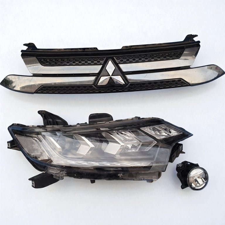 Frontscheinwerfer Mitsubishi Outlander III 301D3-32 EGM921-21E20 LED Rechts