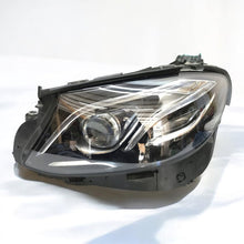 Laden Sie das Bild in den Galerie-Viewer, Frontscheinwerfer Mercedes-Benz A2139062506 LED Links Scheinwerfer Headlight