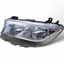 Laden Sie das Bild in den Galerie-Viewer, Frontscheinwerfer Mercedes-Benz Sprinter RKC14052 Vorderseite Headlight SCH9092501265tz