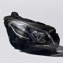 Load image into Gallery viewer, Frontscheinwerfer Mercedes-Benz A2139067606KZ LED Rechts Scheinwerfer Headlight