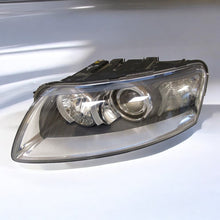 Laden Sie das Bild in den Galerie-Viewer, Frontscheinwerfer Audi A6 C6 Xenon Links Scheinwerfer Headlight