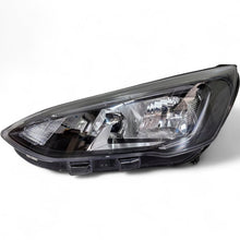 Laden Sie das Bild in den Galerie-Viewer, Frontscheinwerfer Ford Focus JX7B-13W030-CF LED Ein Stück (Rechts oder Links) SCH9511486872vt