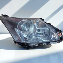 Load image into Gallery viewer, Frontscheinwerfer Toyota Avensis Rechts Scheinwerfer Headlight