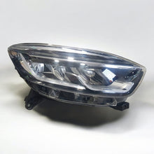 Laden Sie das Bild in den Galerie-Viewer, Frontscheinwerfer Renault Captur 260107244 Rechts Scheinwerfer Headlight