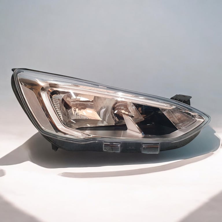 Frontscheinwerfer Ford Focus Rechts Scheinwerfer Headlight SCH1465556438re