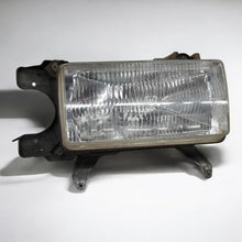 Laden Sie das Bild in den Galerie-Viewer, Frontscheinwerfer Audi 80 B2 Rechts Scheinwerfer Headlight