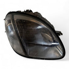 Laden Sie das Bild in den Galerie-Viewer, Frontscheinwerfer Mercedes-Benz Slk R170 DRL7038 Rechts Scheinwerfer Headlight SCH9114901244rq