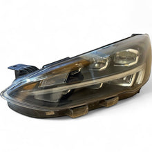 Laden Sie das Bild in den Galerie-Viewer, Frontscheinwerfer Ford Focus JX7B-13E015CE LED Ein Stück (Rechts oder Links) SCH5747343380gq