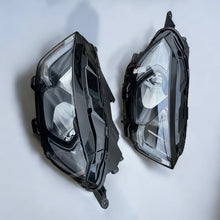 Laden Sie das Bild in den Galerie-Viewer, Frontscheinwerfer Ford Ecosport MN15-13E014-CD MN15-13E015-CE LED Ein Satz SCH2112091977ek