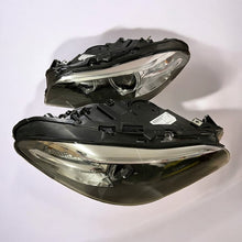 Laden Sie das Bild in den Galerie-Viewer, Frontscheinwerfer BMW F11 F10 7343911 7317132 Xenon Rechts oder Links