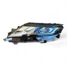 Laden Sie das Bild in den Galerie-Viewer, Frontscheinwerfer Mitsubishi L200 8301D381 Full LED Links Scheinwerfer Headlight