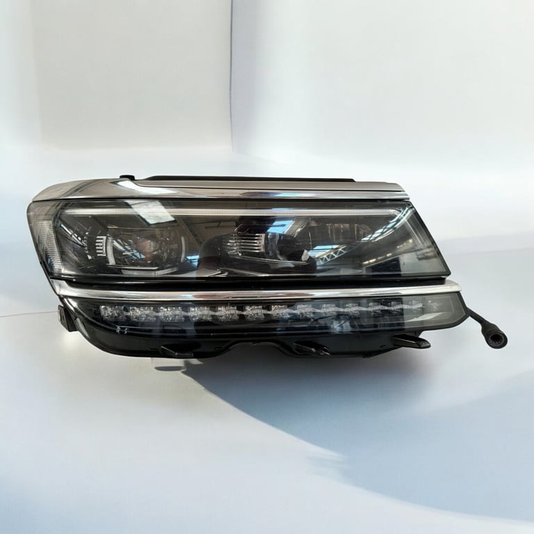 Frontscheinwerfer VW Tiguan Allspace 5NN941082C Full LED Rechts Headlight