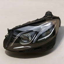 Laden Sie das Bild in den Galerie-Viewer, Frontscheinwerfer Mercedes-Benz 2139069102 Links Scheinwerfer Headlight