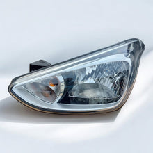 Load image into Gallery viewer, Frontscheinwerfer Hyundai I10 Links Scheinwerfer Headlight SCH1847125525ww