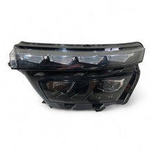 Load image into Gallery viewer, Frontscheinwerfer Skoda Kamiq 658941015 LED Links Scheinwerfer Headlight SCH6424165098ug