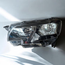 Laden Sie das Bild in den Galerie-Viewer, Frontscheinwerfer Peugeot Partner Rifter 9816826980 Links Scheinwerfer Headlight