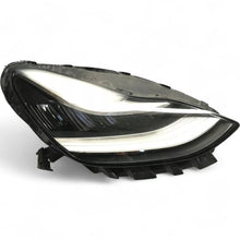 Laden Sie das Bild in den Galerie-Viewer, Frontscheinwerfer Tesla Model 3 107737650B Rechts Scheinwerfer Headlight