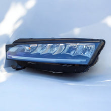 Laden Sie das Bild in den Galerie-Viewer, Frontscheinwerfer Skoda Octavia 5E4941015 Full LED Links Scheinwerfer Headlight SCH6275758677sr