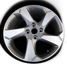 Laden Sie das Bild in den Galerie-Viewer, 1x Alufelge 17 Zoll 7.0&quot; 4x108 42,5ET Glanz Silber J1BC1007C1 Ford Fiesta