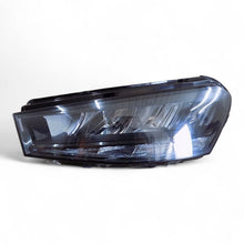 Laden Sie das Bild in den Galerie-Viewer, Frontscheinwerfer Skoda Fabia 6VB941015 LED Links Scheinwerfer Headlight SCH3102654013dv