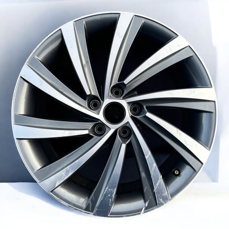 1x Alufelge 18 Zoll 7.5" 5x112 48ET Glanz Graphit 5E3601025J Mg Octavia 5e3